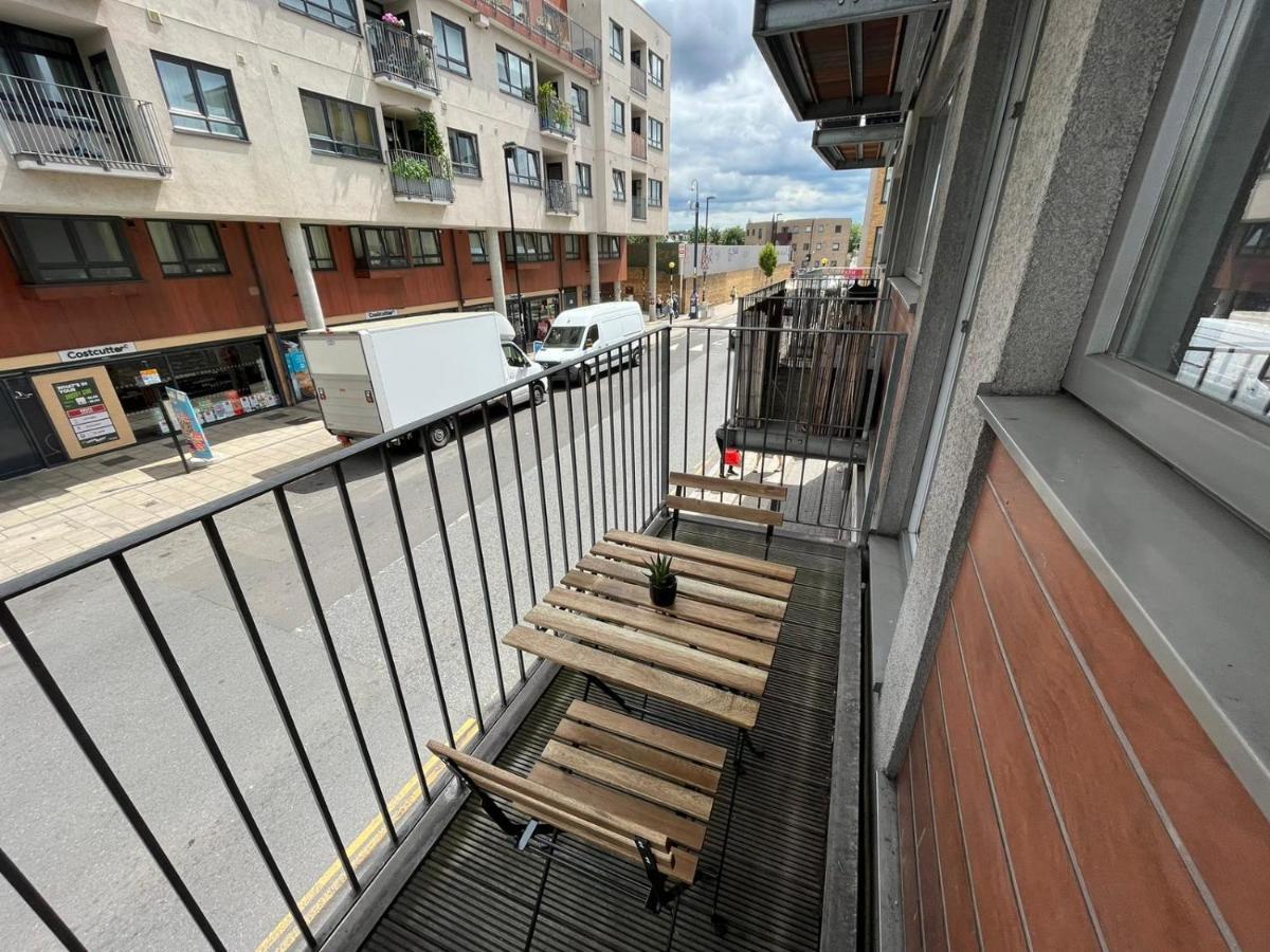 Ferienwohnung London Modern Flat Near Transports Exterior foto