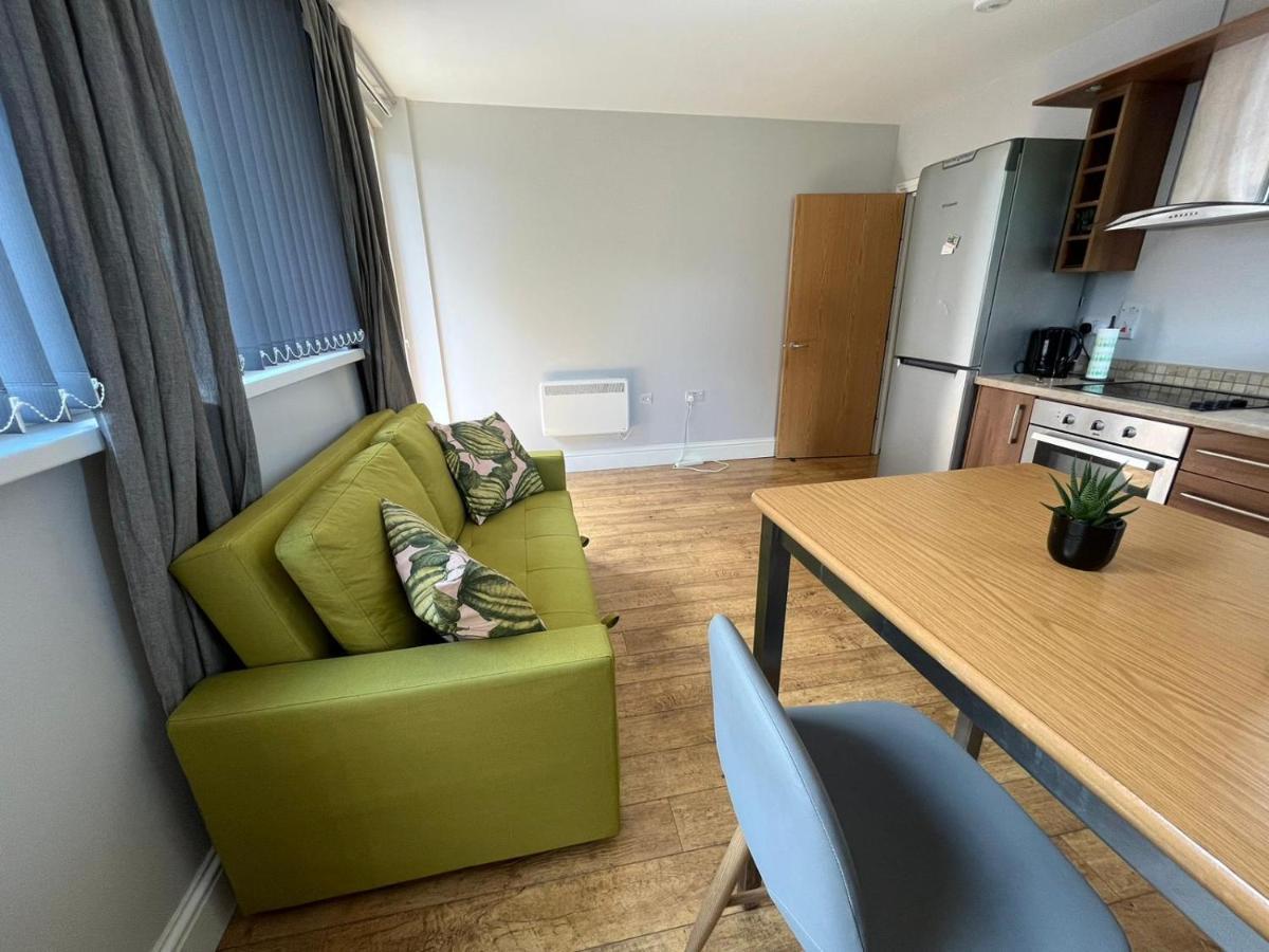 Ferienwohnung London Modern Flat Near Transports Exterior foto